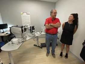 Dr Luc Laurin, propriétaire du GMF de La Lièvre et Mme Geneviève Charbonneau-Larocque, infirmière auxiliaire à la clinique d’ophtalmologie.