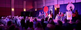 Les comédiens de la troupe de théâtre La Belle Gang au Centre culturel et communautaire Thérèse-De Blainville lors de la représentation du 14 juin dernier.